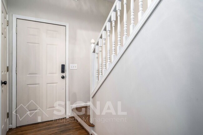 Building Photo - 3417 Wisterwood Ln