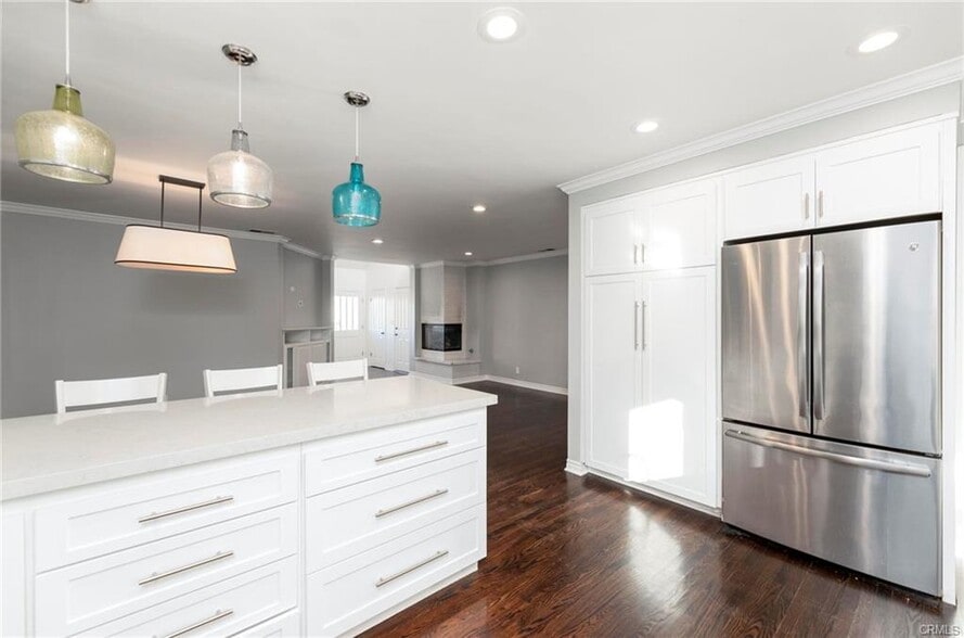 Building Photo - 1340 1st St