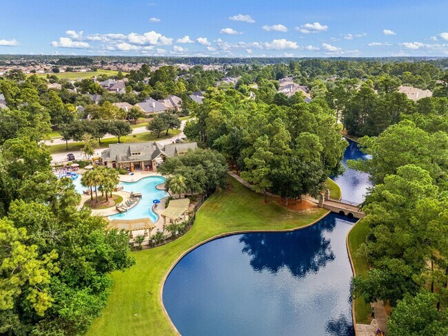 Building Photo - 17255 Mitchell Pass Ln