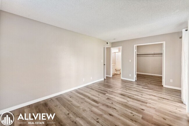 Building Photo - 34602 Calle Rosita