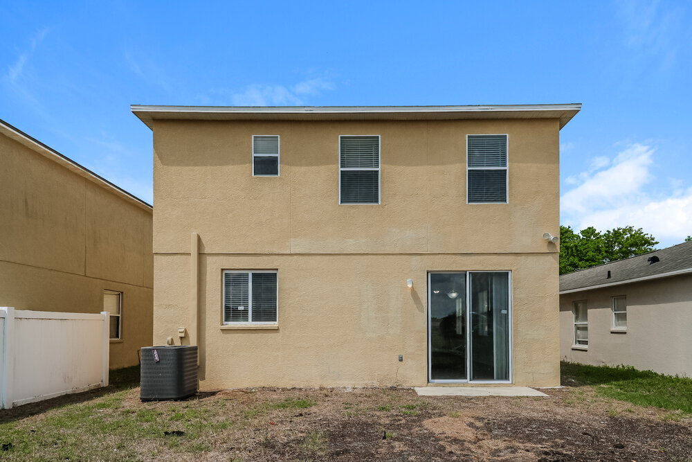 Building Photo - 11050 Golden Silence Dr