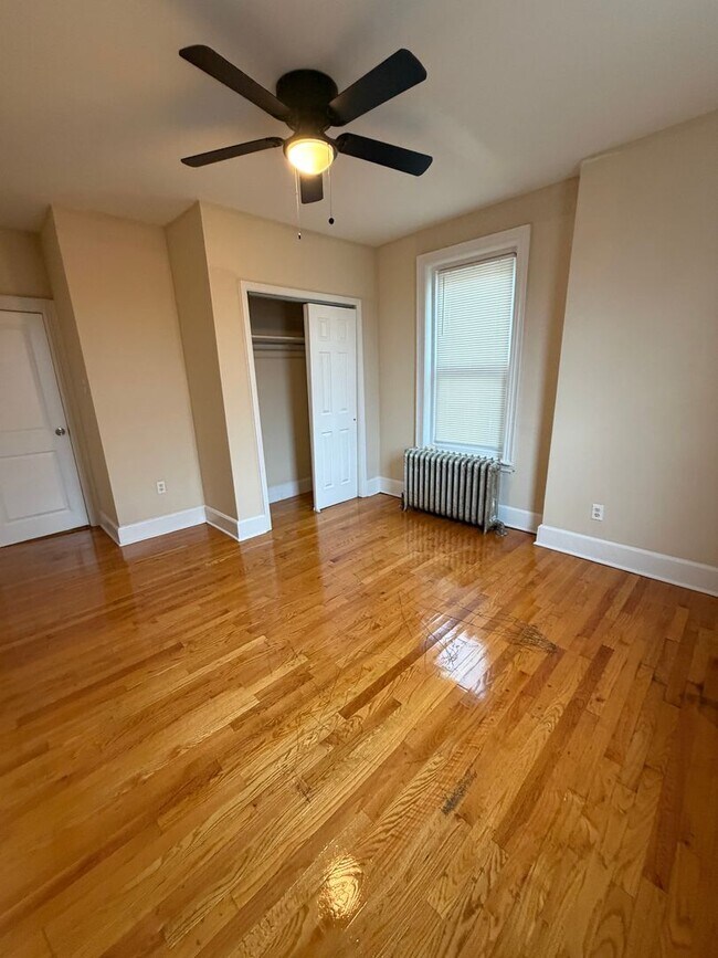 Building Photo - Section 8 approved! Newly renovated 4 bedroom, 1.5 bath