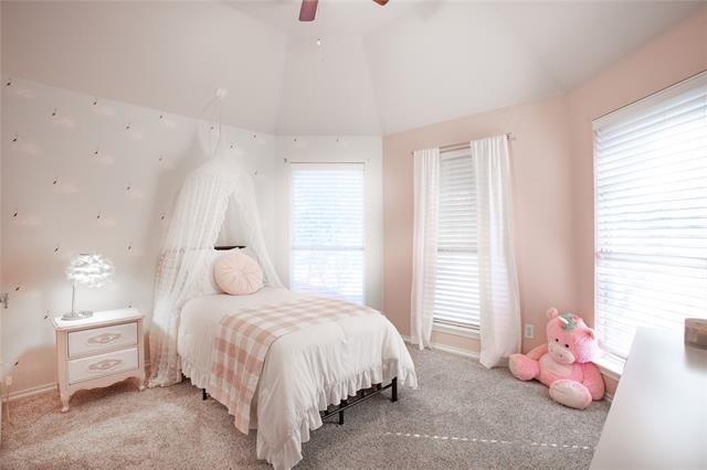 Building Photo - 10520 Stoneside Trl