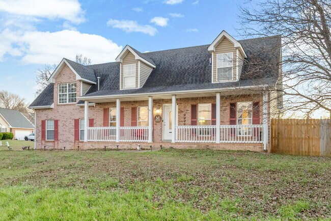 Building Photo - 1700 Cedar Springs Cir
