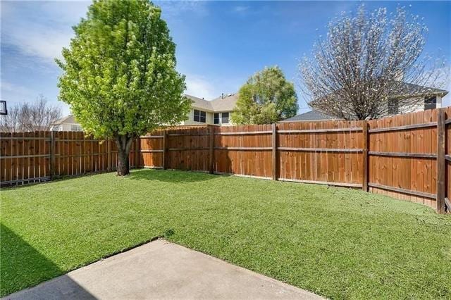 Building Photo - 2425 Ravenhurst Dr