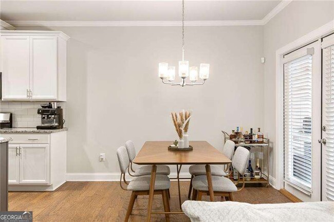 Building Photo - 1603 Glenivy