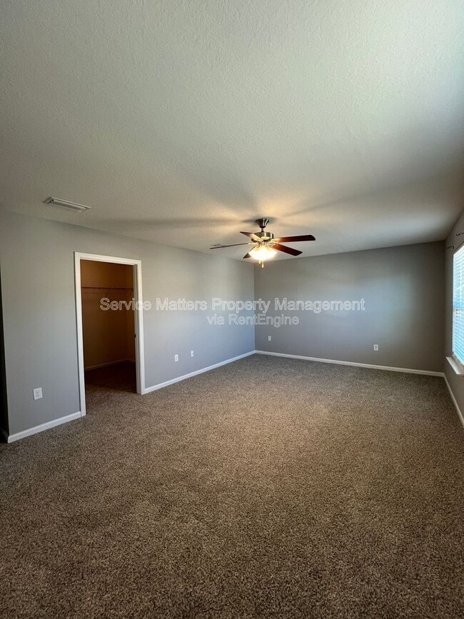 Building Photo - 5881 Old Plantation Court