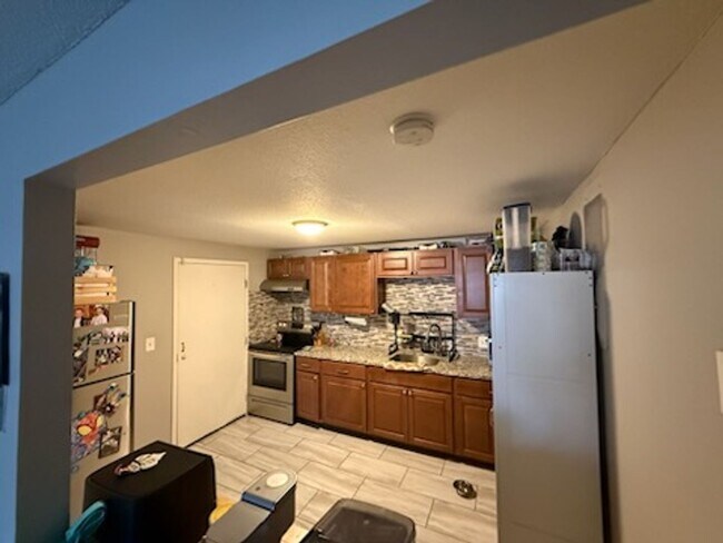 Building Photo - 1 Silvestri Cir