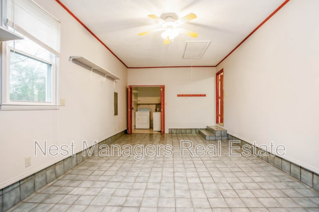 Building Photo - 6525 Senator Dr