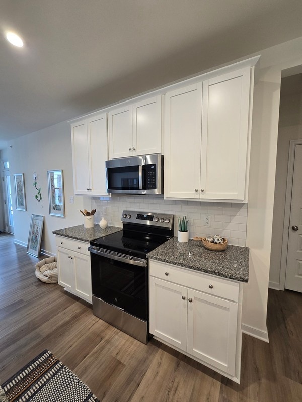 Building Photo - 3925 Maze Runner Dr