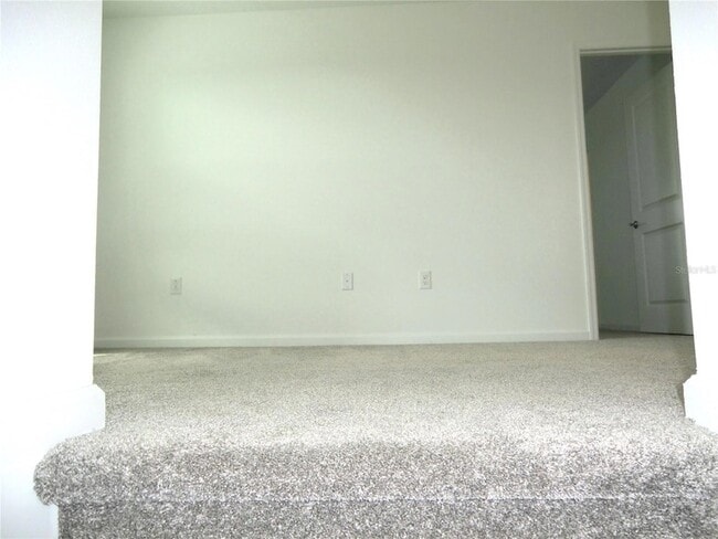 Building Photo - 2731 Runners Cir