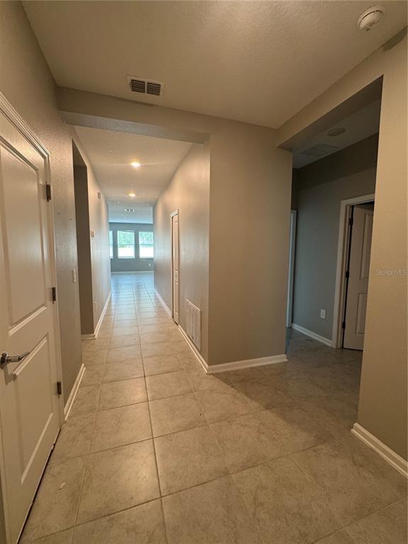 Building Photo - 26059 Bristleleaf Ct