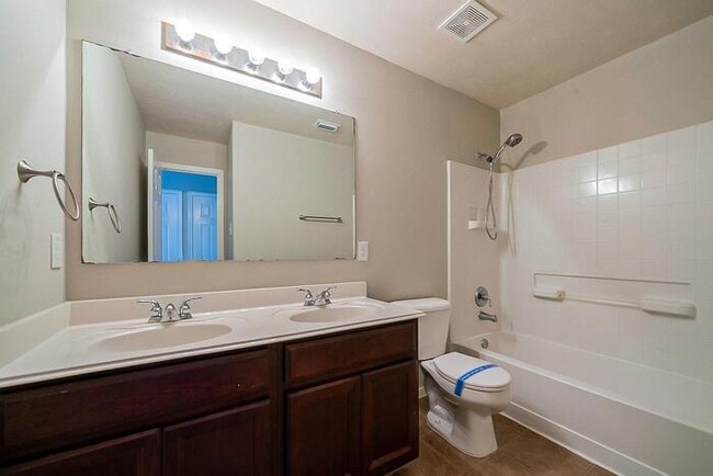 Building Photo - Charming 4 beds 3.5 baths in Spring