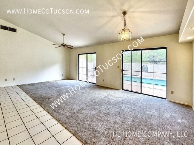Building Photo - 1551 E Sonoran Desert Dr