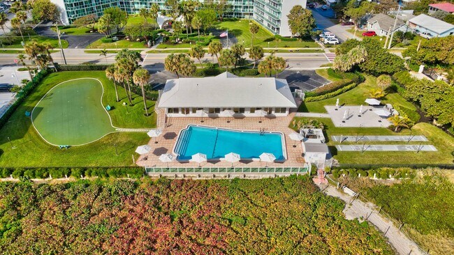 Building Photo - 333 NE 21st Ave