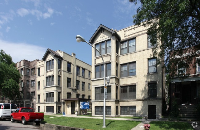 5411 - 5421 S Ellis Ave - 5411-5421 S. Ellis Avenue