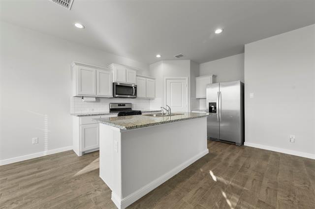 Building Photo - 131 Orch Pnes Pl