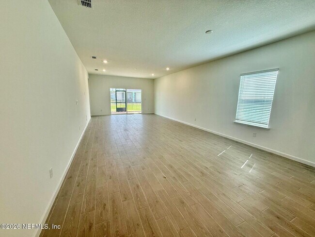 Building Photo - 3016 Raven Trce