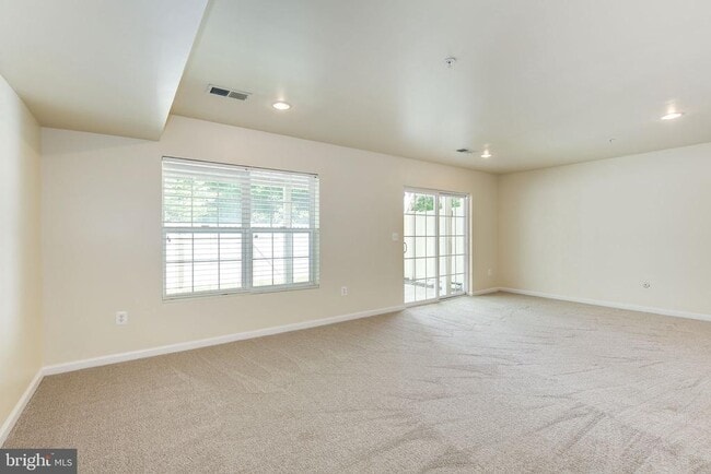 Building Photo - 15205 N Berwick Ln