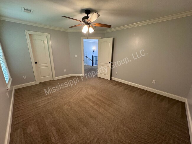 Building Photo - 3BR/3BA For Rent