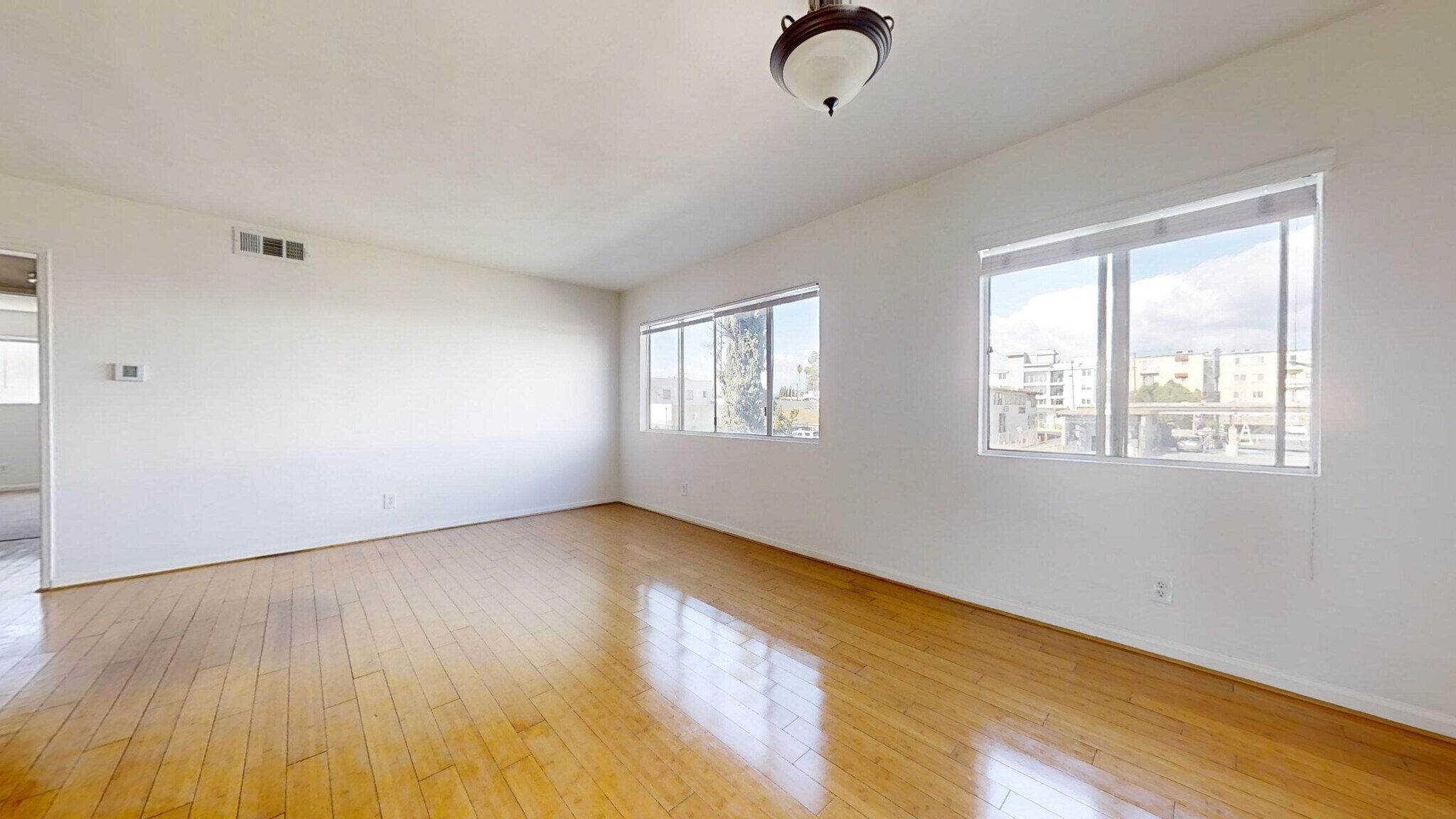 Building Photo - 20235 Cohasset St