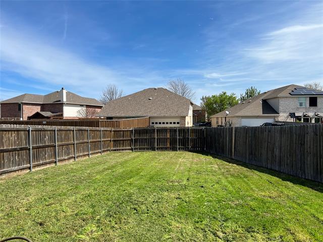 Building Photo - 2906 Lake Vista Dr