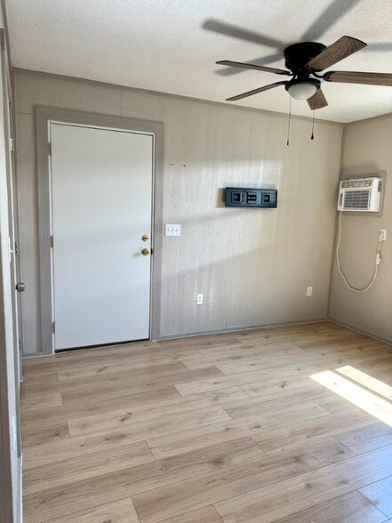 Building Photo - 186 Lighthouse Lp