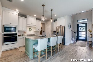 Building Photo - 1022 Cadogan Squire