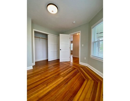 Building Photo - 121 Orne St