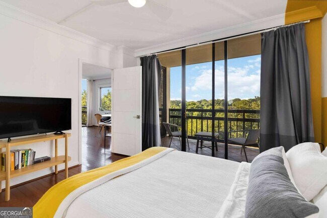 Building Photo - 1130 Piedmont Ave NE