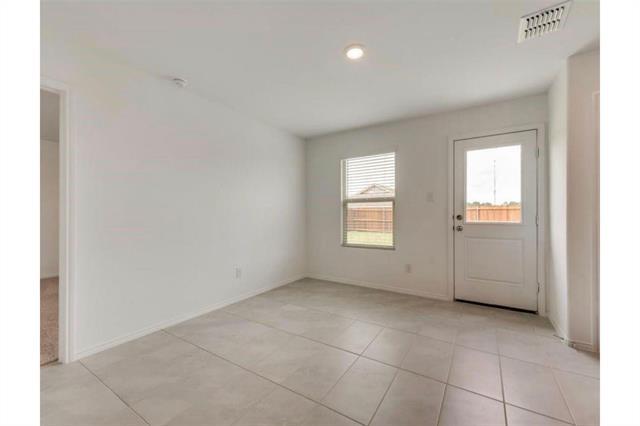 Building Photo - 2206 Mobile St