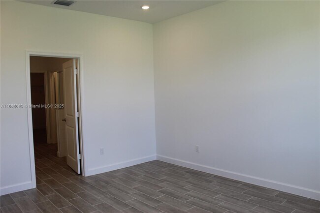 Building Photo - 1379 Tangled Orchard Tr