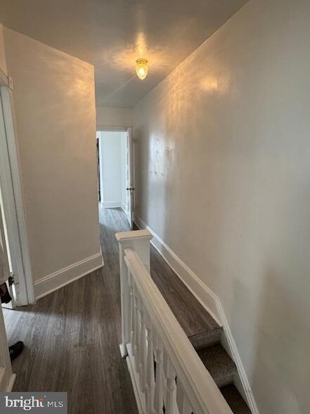 Building Photo - 6422 N Lambert St