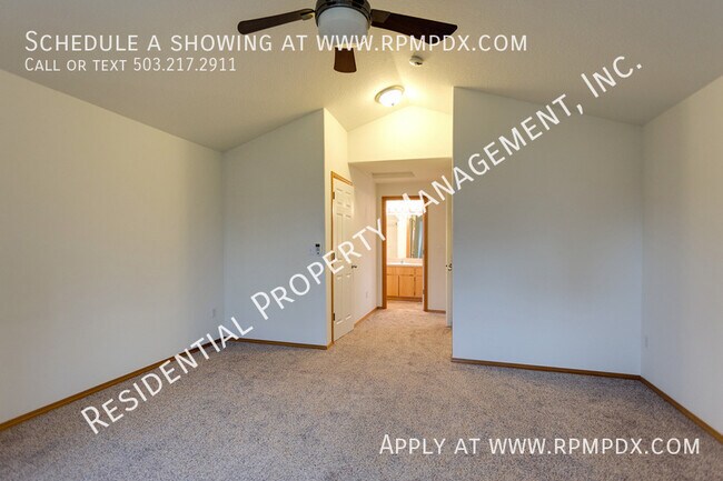 Building Photo - 8959 N Exeter Ave