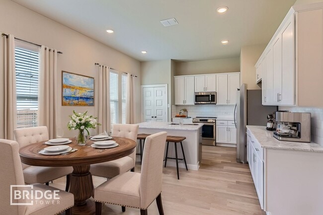 Building Photo - BENTON PLAN