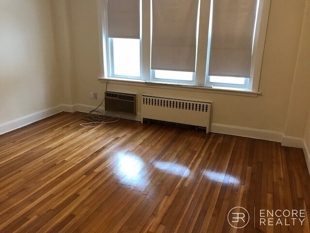 Building Photo - 48 Mason Ter