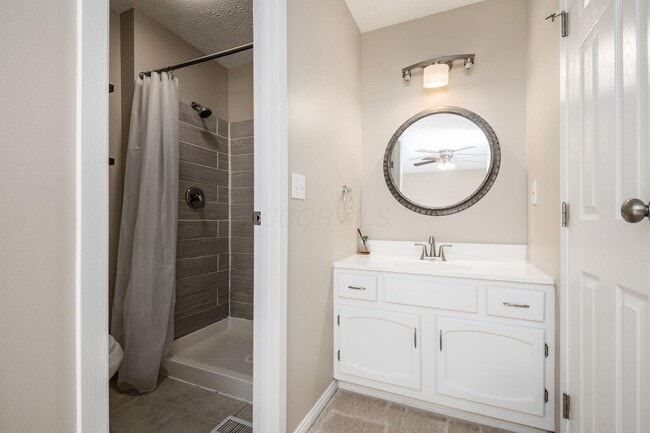 Building Photo - 4931 Leybourne Dr