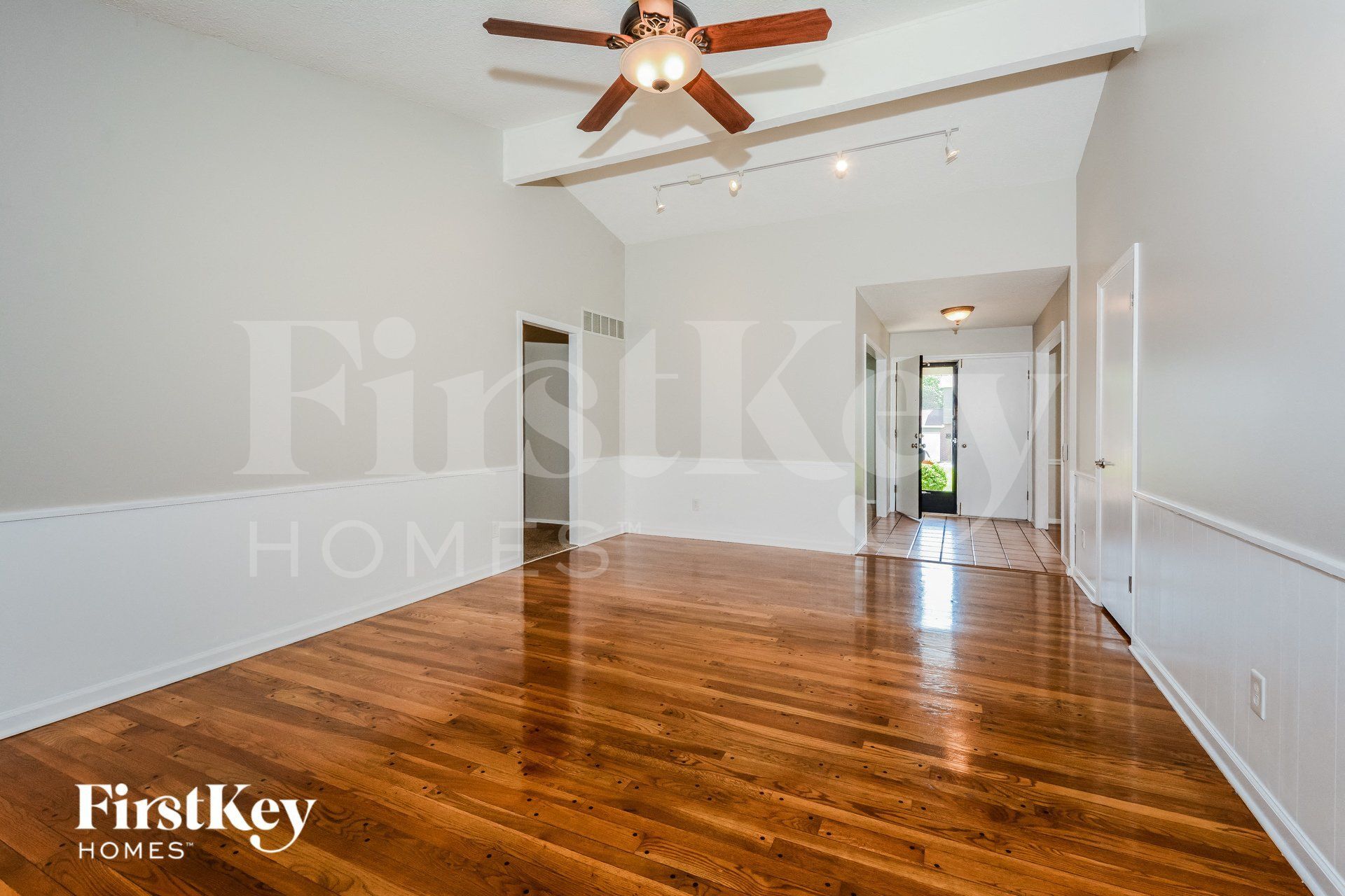 Building Photo - 1731 Wishingwell Dr