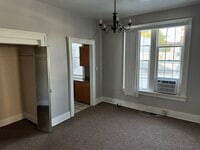 Building Photo - Midtown Mall