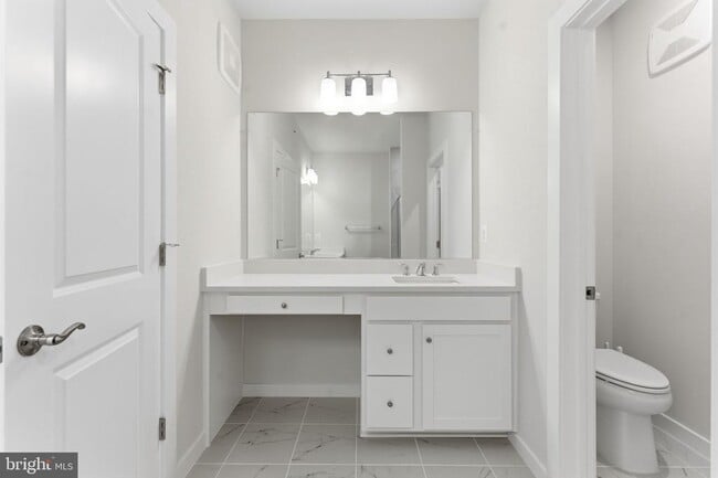 Building Photo - 2490 Connector Aly