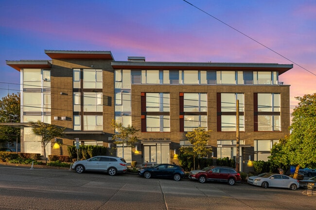 Building Photo - The Weatherford