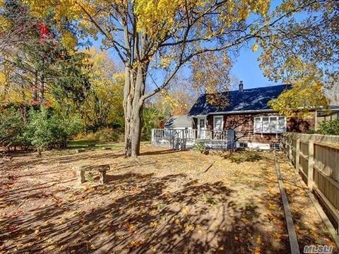 Building Photo - 438 Munsell Rd