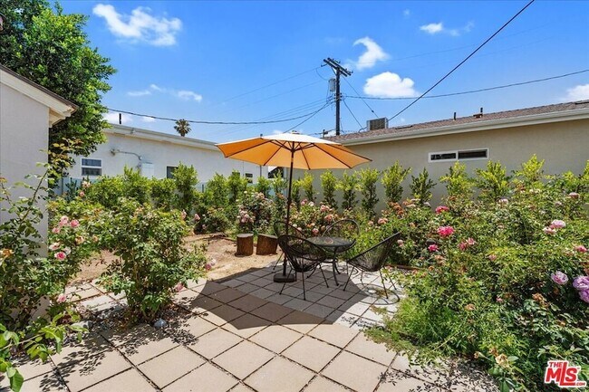 Building Photo - 17512 Bullock St