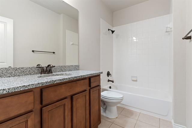 Building Photo - 3805 Weatherstone Dr