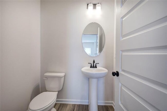 Building Photo - 503 Ozark Ln