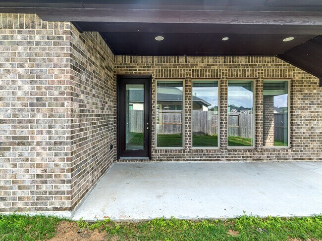 Building Photo - 4210 Haven Crest Ln