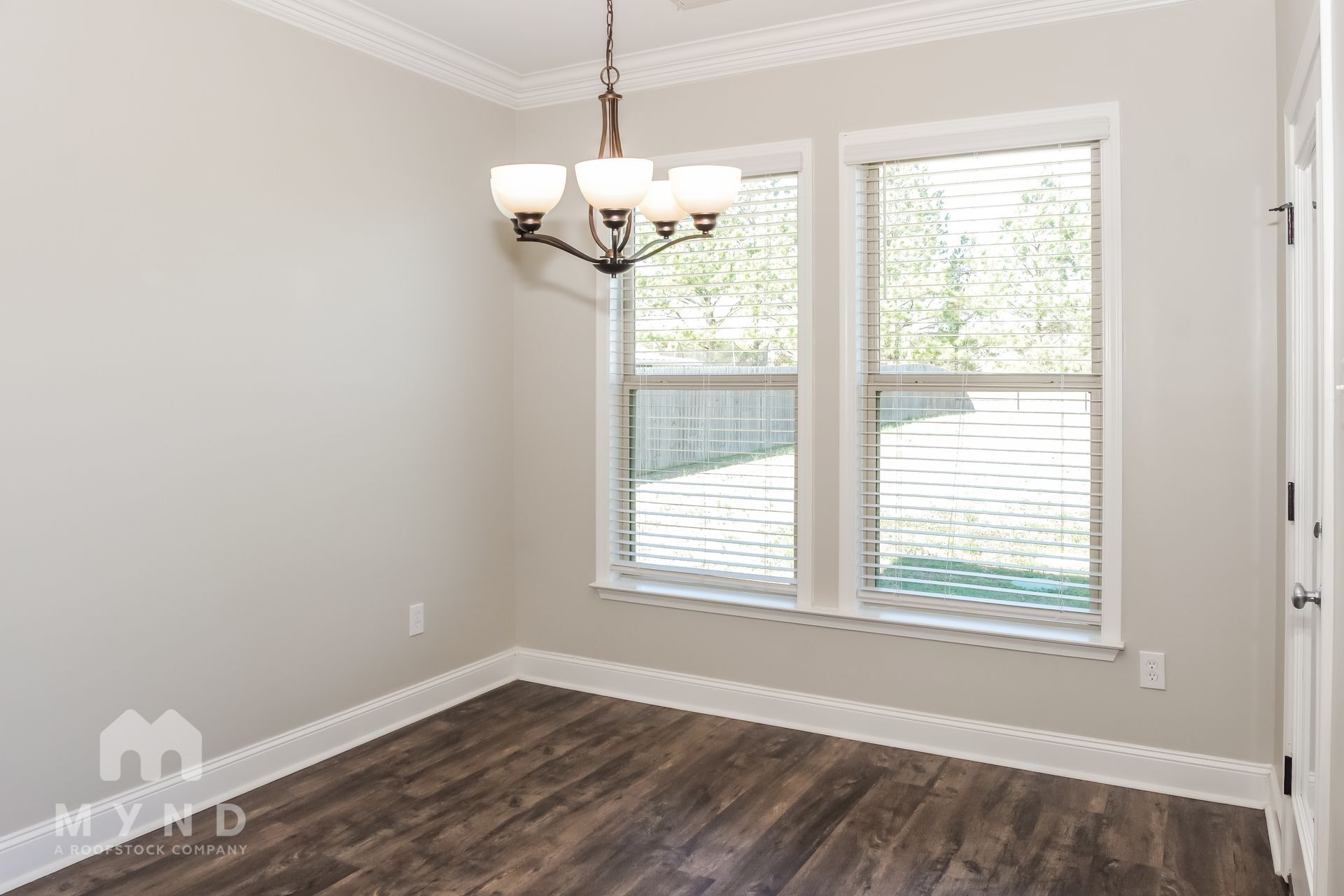 Building Photo - 27571 Carrington Ct