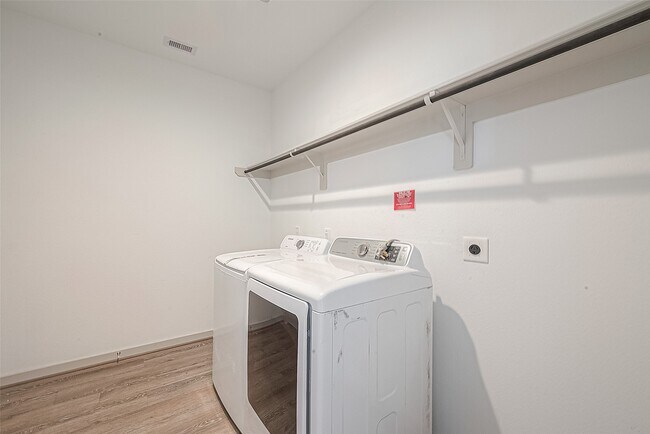 Building Photo - 29234 Grand Gorge Dr