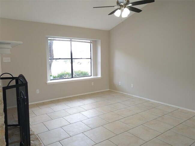 Building Photo - 1813 Laurel Path
