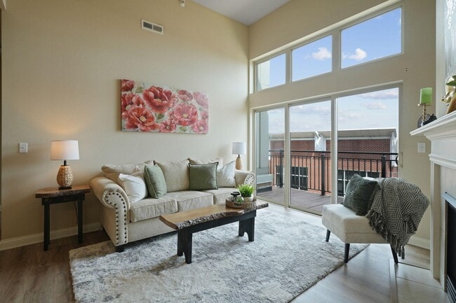 Building Photo - 141 Main St